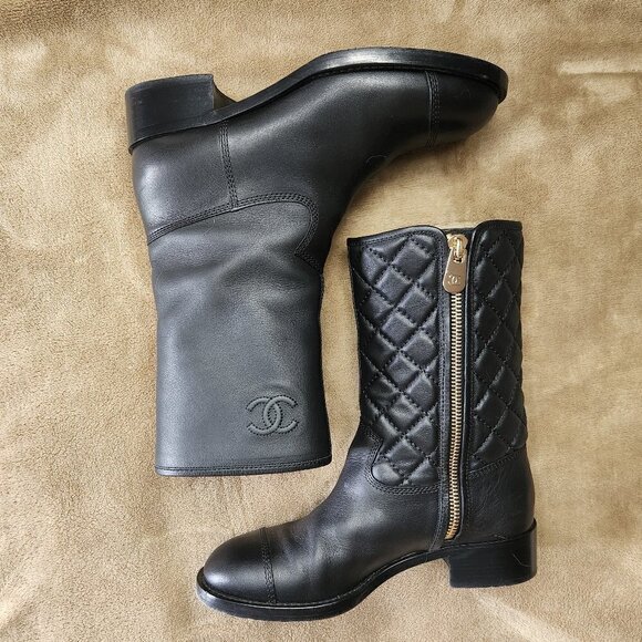 Chanel Mid-Calf Quilted Black Leather Boots, Authentic - Picture 5 of 12